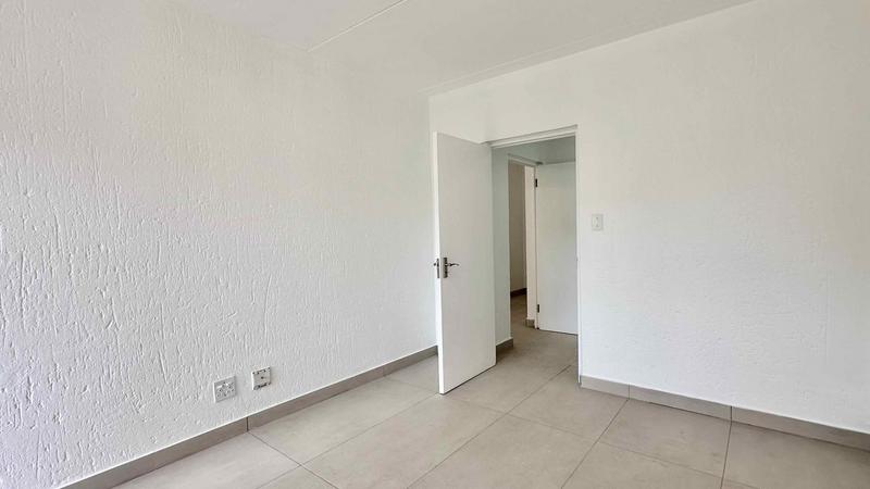 1 Bedroom Property for Sale in Morningside Gauteng