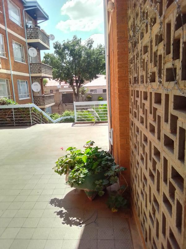 3 Bedroom Property for Sale in Rosettenville Gauteng