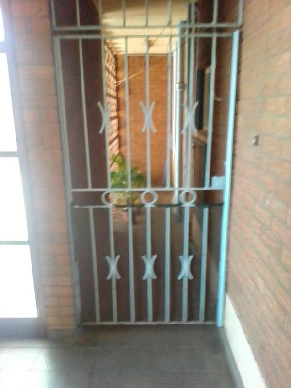 3 Bedroom Property for Sale in Rosettenville Gauteng