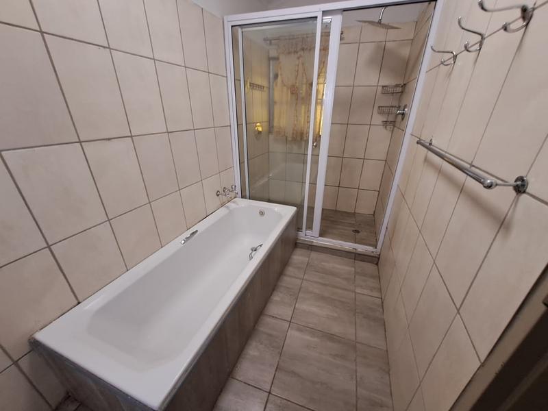 To Let 3 Bedroom Property for Rent in Primrose Gauteng