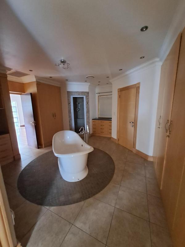 7 Bedroom Property for Sale in Bedfordview Gauteng