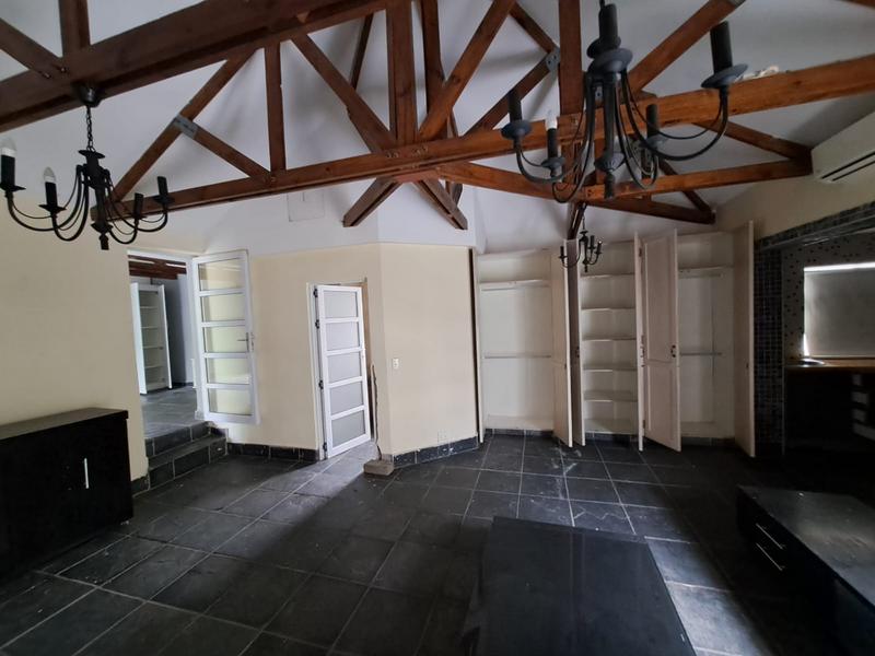 7 Bedroom Property for Sale in Bedfordview Gauteng