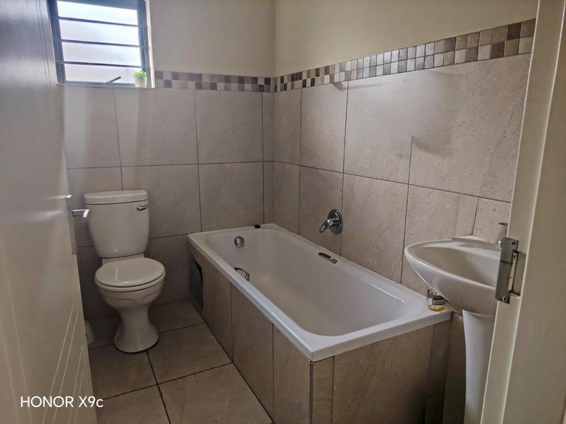 To Let 3 Bedroom Property for Rent in Mindalore Gauteng