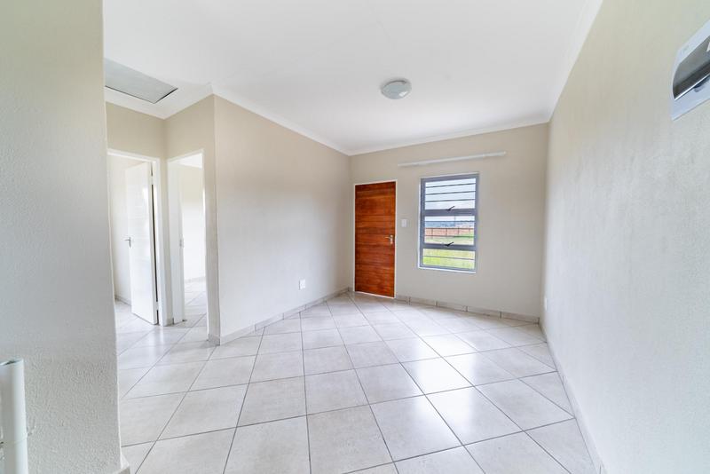 2 Bedroom Property for Sale in Lenasia South Gauteng