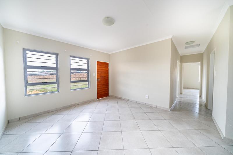 2 Bedroom Property for Sale in Lenasia South Gauteng