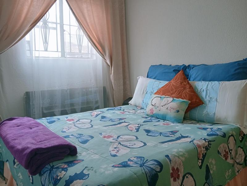 4 Bedroom Property for Sale in Protea Glen Gauteng