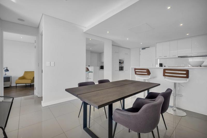 To Let 2 Bedroom Property for Rent in Rosebank Gauteng