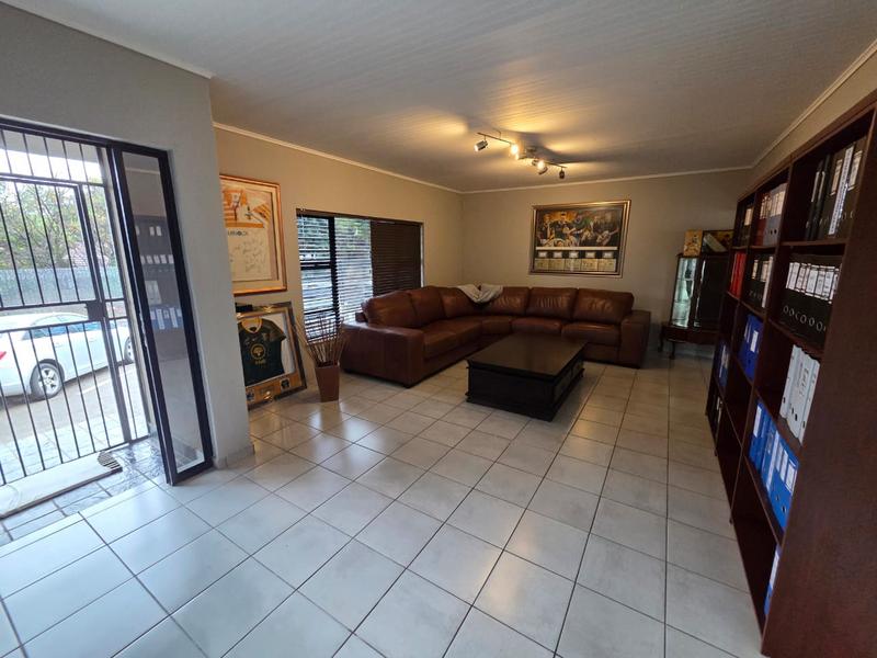 4 Bedroom Property for Sale in Magalieskruin Gauteng