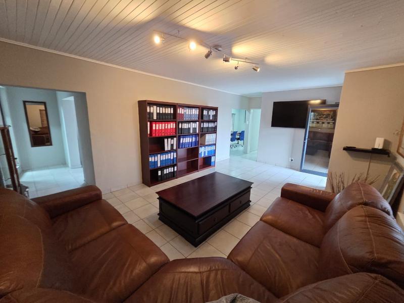 4 Bedroom Property for Sale in Magalieskruin Gauteng