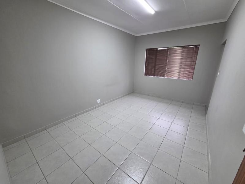 4 Bedroom Property for Sale in Magalieskruin Gauteng