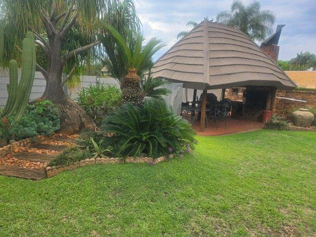 4 Bedroom Property for Sale in Montana Gauteng