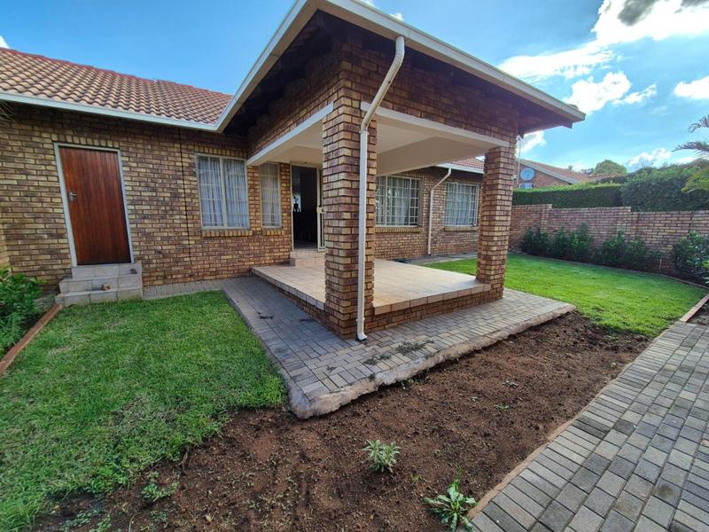 2 Bedroom Property for Sale in Montana Gauteng