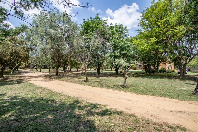 21 Bedroom Property for Sale in Beaulieu Gauteng