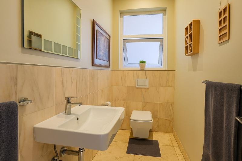 To Let 6 Bedroom Property for Rent in Waterkloof Ridge Gauteng