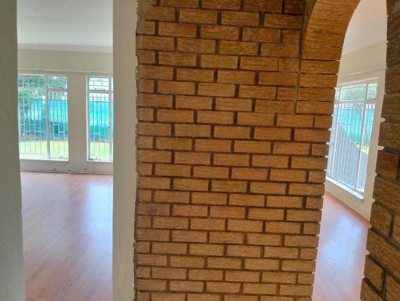 3 Bedroom Property for Sale in Glen Marais Gauteng