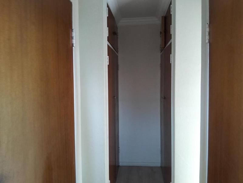 3 Bedroom Property for Sale in Glen Marais Gauteng