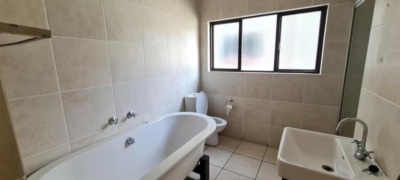 To Let 2 Bedroom Property for Rent in Solheim Gauteng