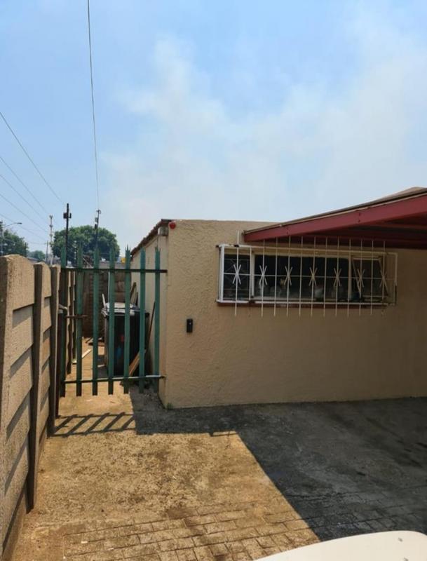 To Let 3 Bedroom Property for Rent in Primrose Gauteng