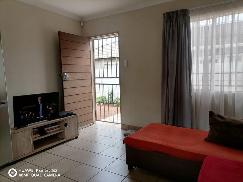 To Let 3 Bedroom Property for Rent in Sky City Gauteng