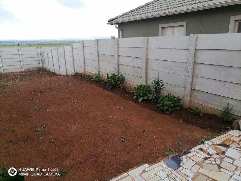 To Let 3 Bedroom Property for Rent in Sky City Gauteng