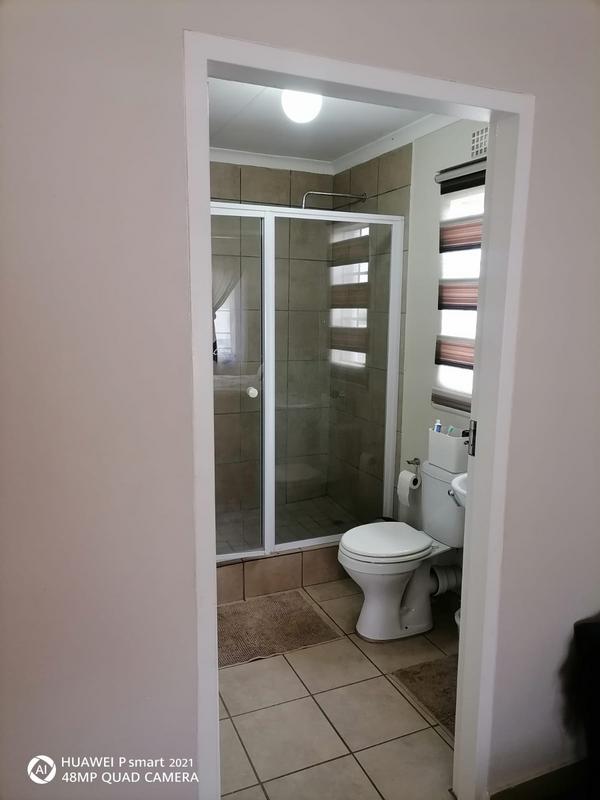 To Let 3 Bedroom Property for Rent in Sky City Gauteng