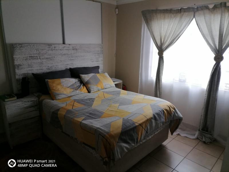 To Let 3 Bedroom Property for Rent in Sky City Gauteng