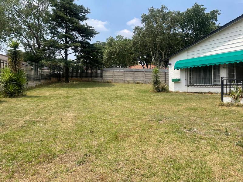 3 Bedroom Property for Sale in Edenvale Central Gauteng