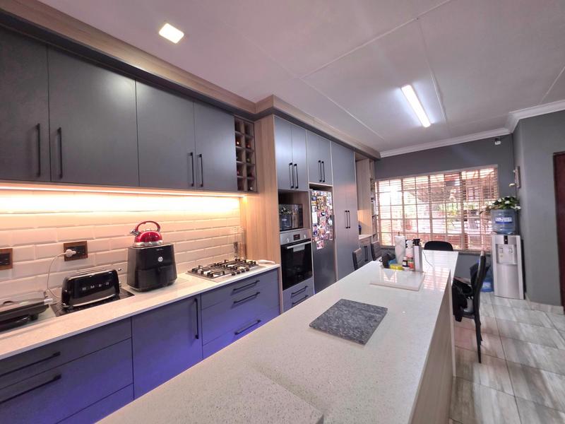 4 Bedroom Property for Sale in Boksburg North Gauteng