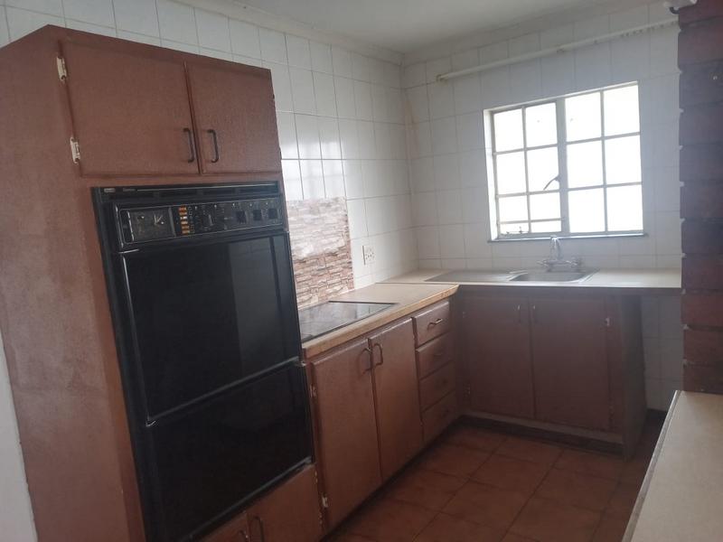 2 Bedroom Property for Sale in Parkrand Gauteng