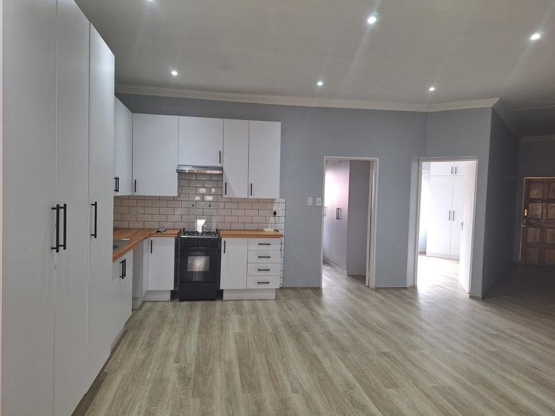 To Let 2 Bedroom Property for Rent in Selection Park Gauteng