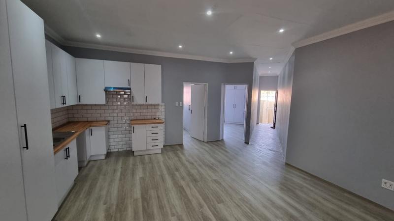 To Let 2 Bedroom Property for Rent in Selection Park Gauteng