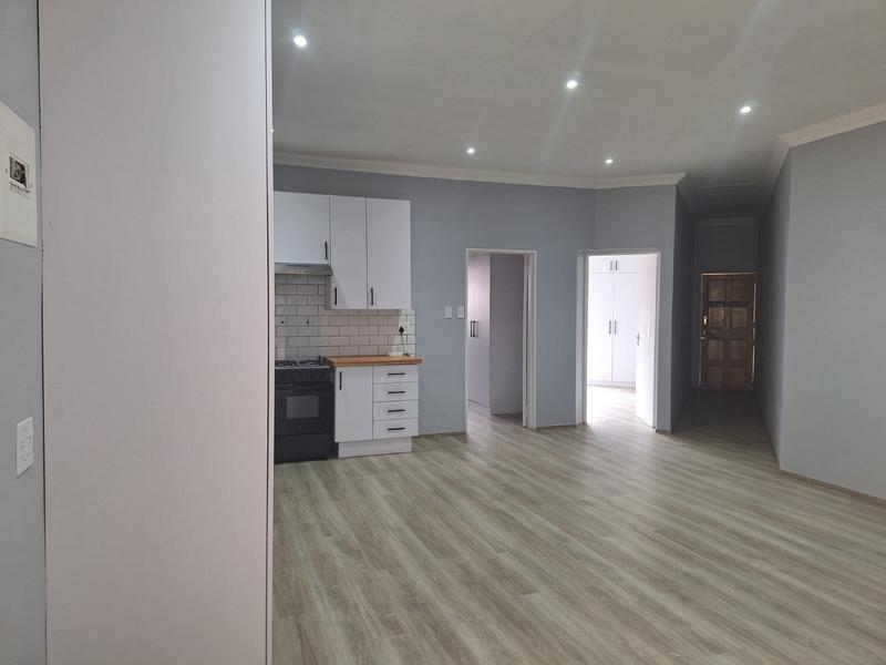 To Let 2 Bedroom Property for Rent in Selection Park Gauteng