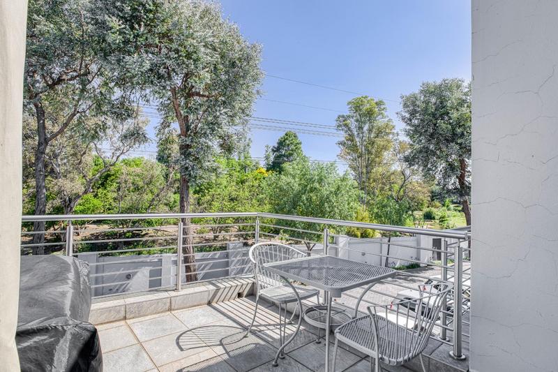 To Let 4 Bedroom Property for Rent in Bryanston Gauteng