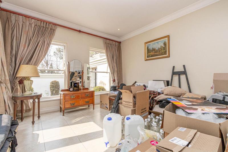 5 Bedroom Property for Sale in Bryanston Gauteng