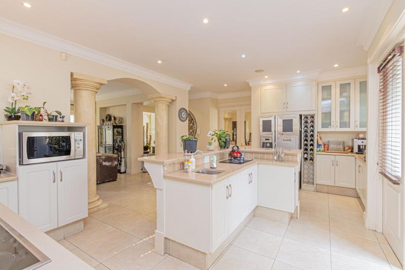 5 Bedroom Property for Sale in Bryanston Gauteng
