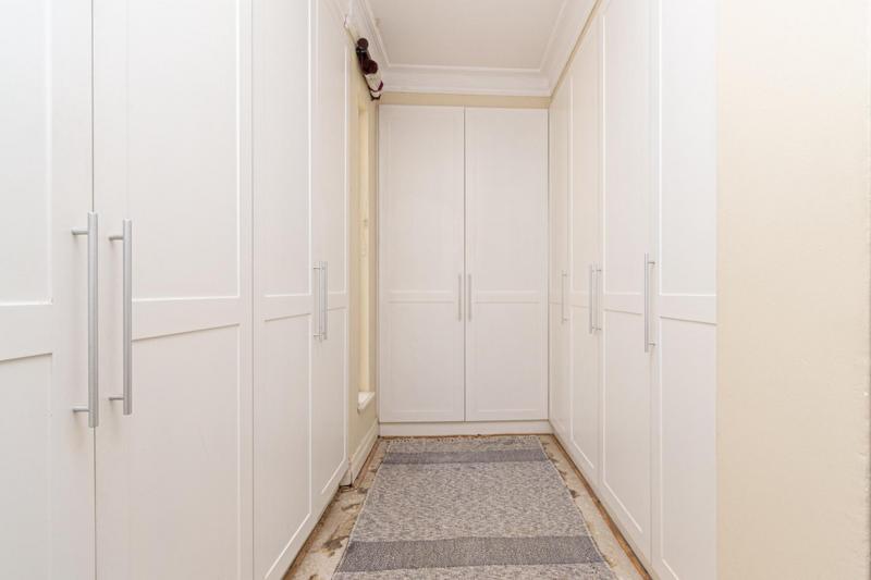 5 Bedroom Property for Sale in Bryanston Gauteng