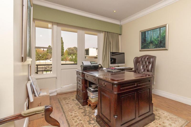 5 Bedroom Property for Sale in Bryanston Gauteng