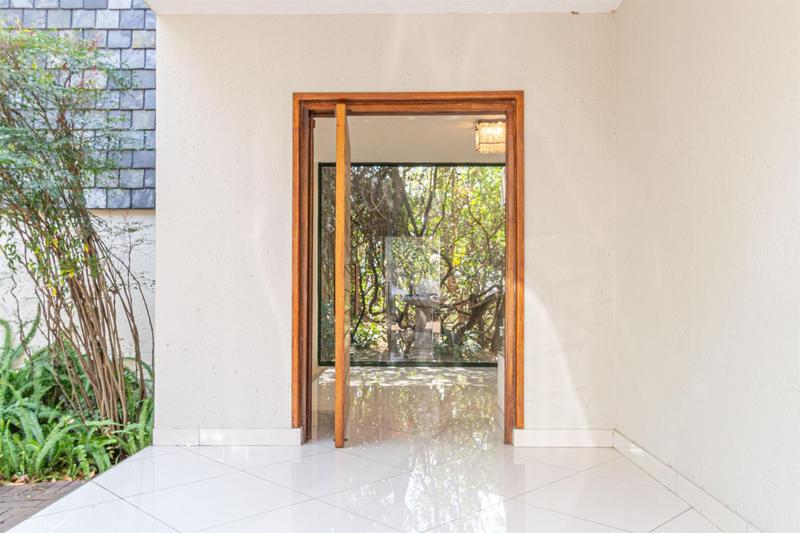 3 Bedroom Property for Sale in Bryanston Gauteng