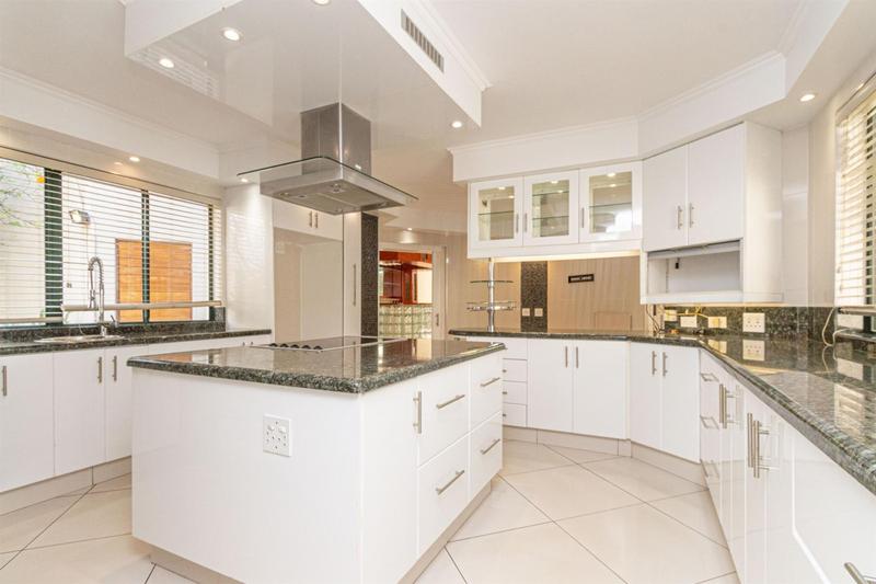 3 Bedroom Property for Sale in Bryanston Gauteng