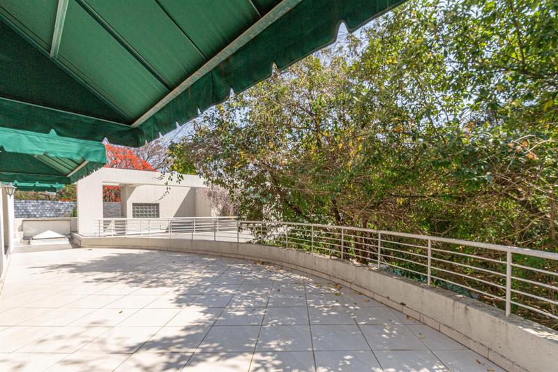 3 Bedroom Property for Sale in Bryanston Gauteng