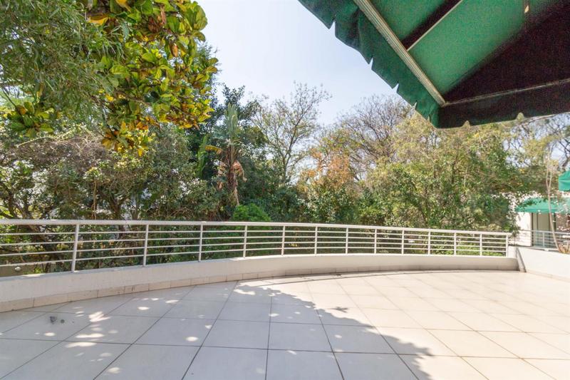 3 Bedroom Property for Sale in Bryanston Gauteng