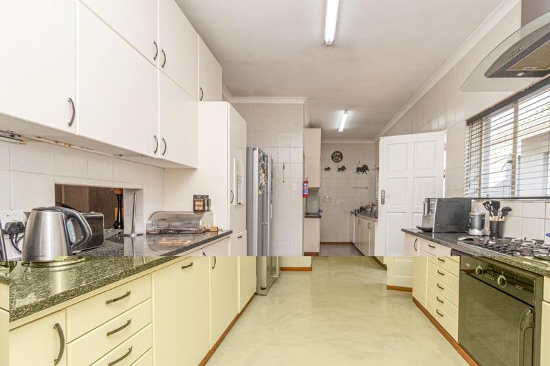 7 Bedroom Property for Sale in Bryanston Gauteng