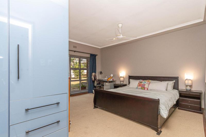 7 Bedroom Property for Sale in Bryanston Gauteng