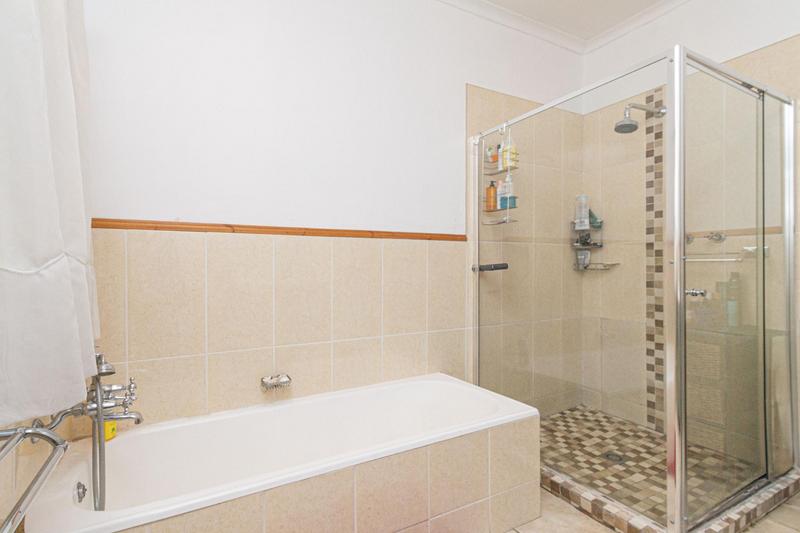 7 Bedroom Property for Sale in Bryanston Gauteng