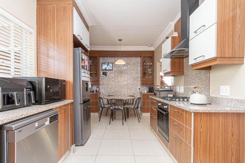 3 Bedroom Property for Sale in Randburg Central Gauteng