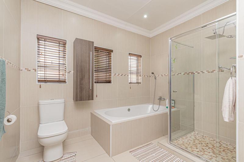 3 Bedroom Property for Sale in Randburg Central Gauteng