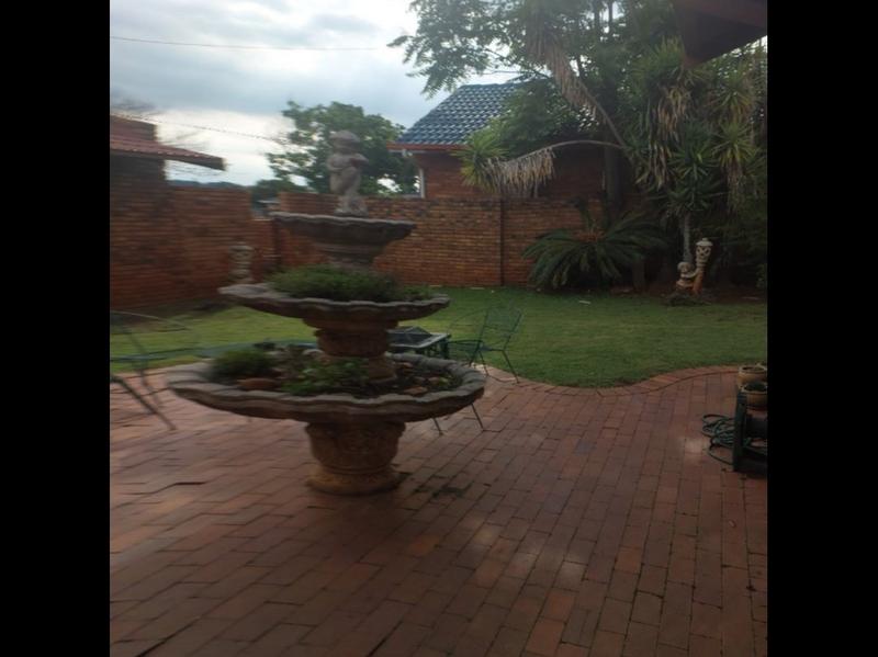 4 Bedroom Property for Sale in Dalpark Proper Gauteng