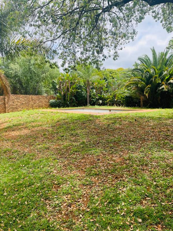 3 Bedroom Property for Sale in Die Hoewes Gauteng