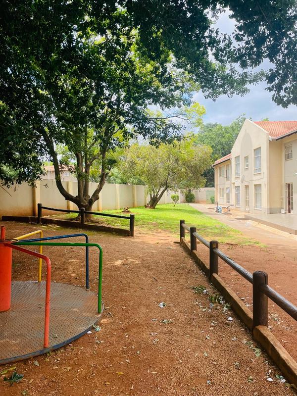 3 Bedroom Property for Sale in Die Hoewes Gauteng