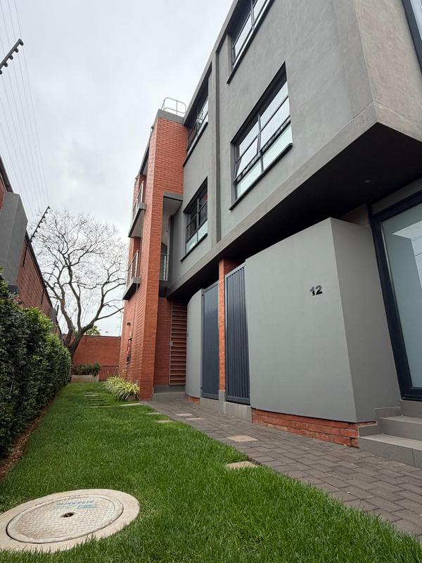 To Let 3 Bedroom Property for Rent in Hazelwood Gauteng